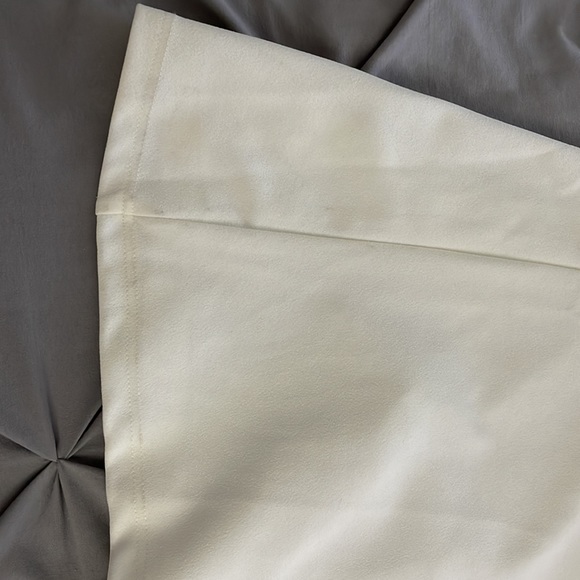 NWT. Lulu’s take a vow lace mermaid maxi dress - Picture 11 of 12